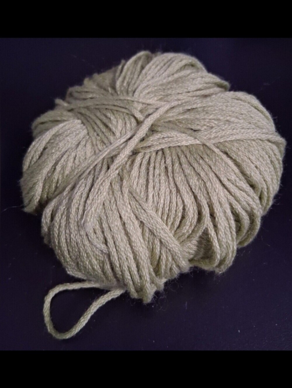 Atelier Zitron's Filisilk Dream Silk Green Cotton & Linen Crochet Knit Yarn